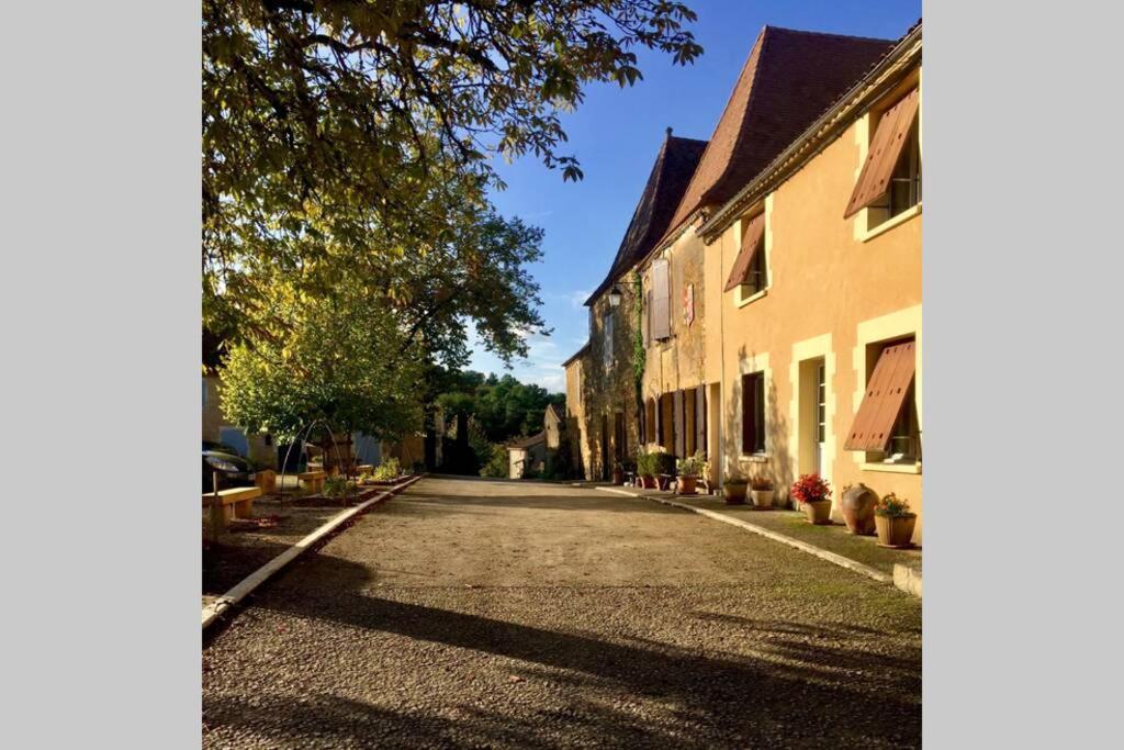 Les Petits Self Contained 2 Bedroom Apartment Molieres (Dordogne) Екстер'єр фото