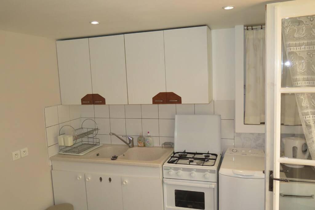Les Petits Self Contained 2 Bedroom Apartment Molieres (Dordogne) Екстер'єр фото