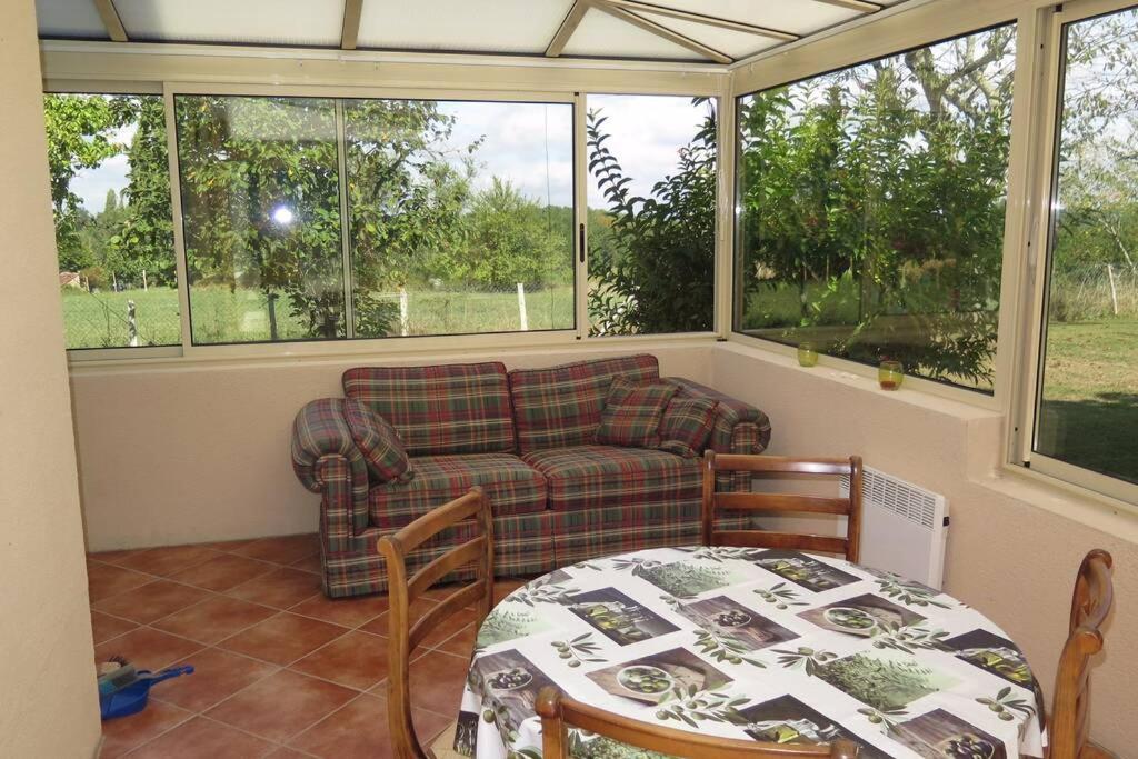 Les Petits Self Contained 2 Bedroom Apartment Molieres (Dordogne) Екстер'єр фото